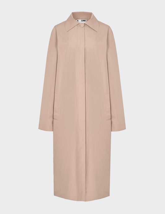 Oversized mackintosh