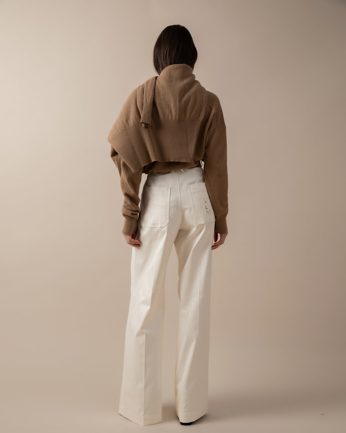 V-neckline Cashmere Sweater