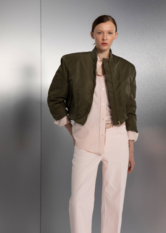 Gathered detail bomber